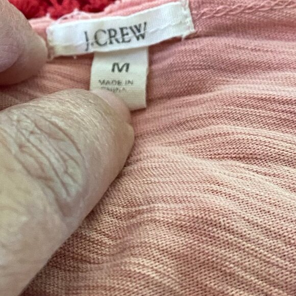 Women's J Crew Sleeveless Dusty Rose Blouse with Ruffles Size Medium - Picture 7 of 7